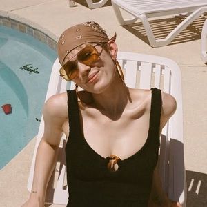 Meet your Posher, Hailey